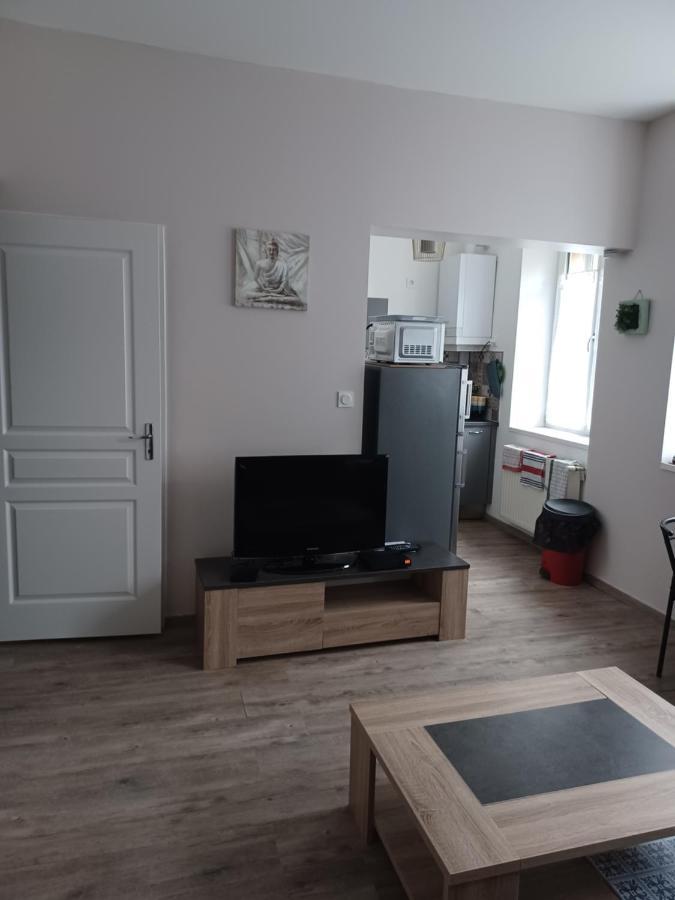 Chez Arthur Et Cie Luxeuil-les-Bains Esterno foto